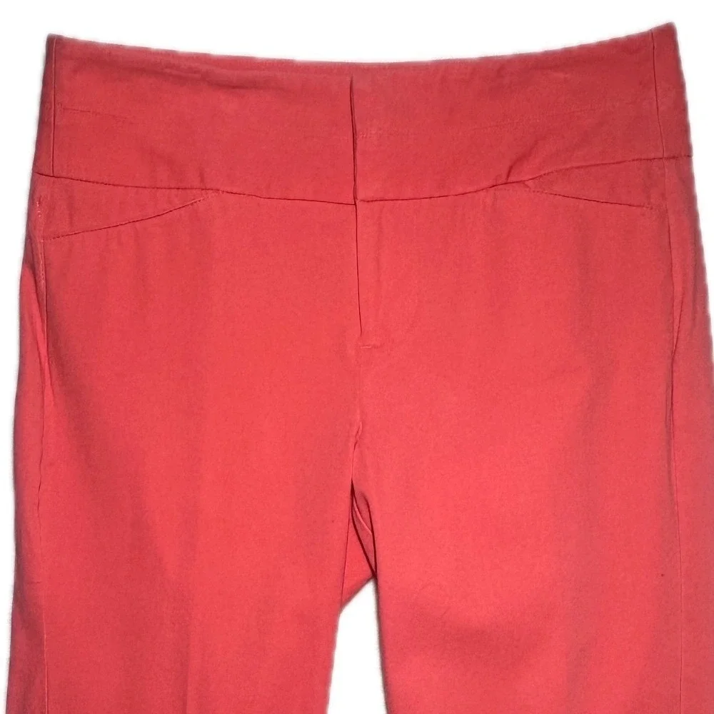 ELLE Women Coral Cropped Pants Size 6‎ Flat Front Stretch Slim Fit